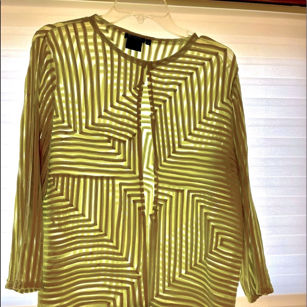 Multiples jacket, sheer geometric fabric.